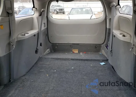 2013 Toyota Sienna from USA, damaged, VIN 5TDZK3DC6DS315122